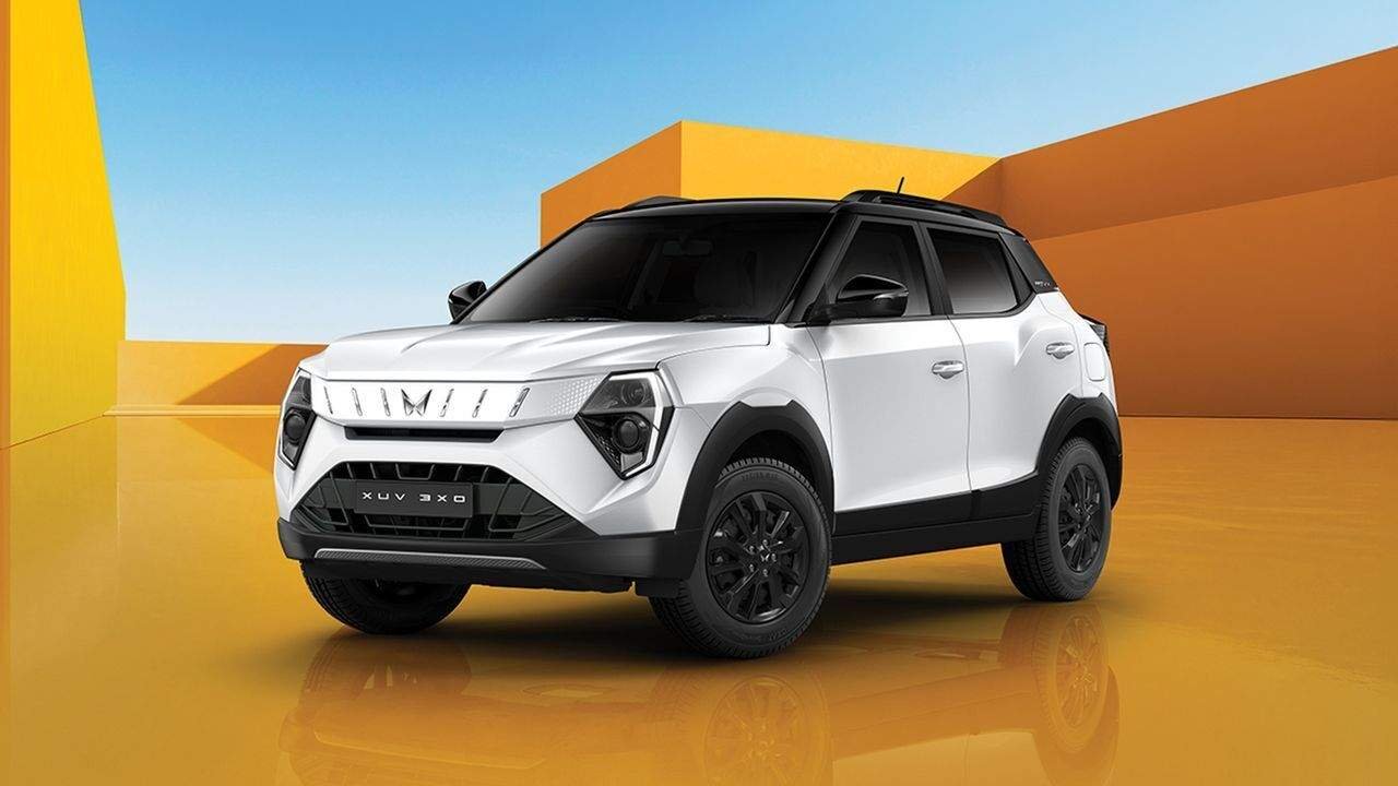Mahindra XUV 3XO SUV का आधिकारिक बाहरी दृश्य